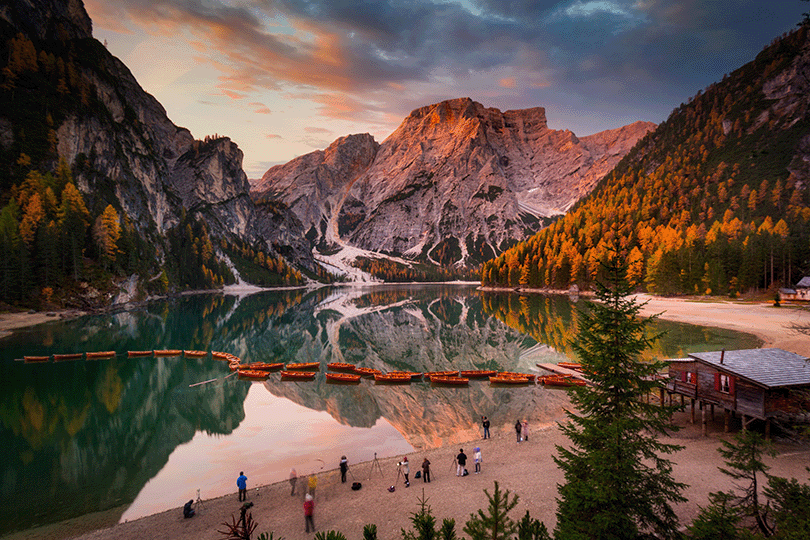 Lago di braies-lake, Italy