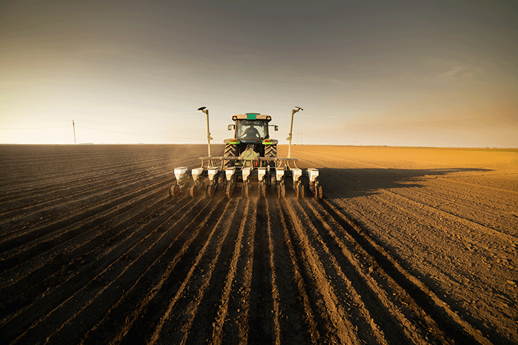 Tractor op het platteland